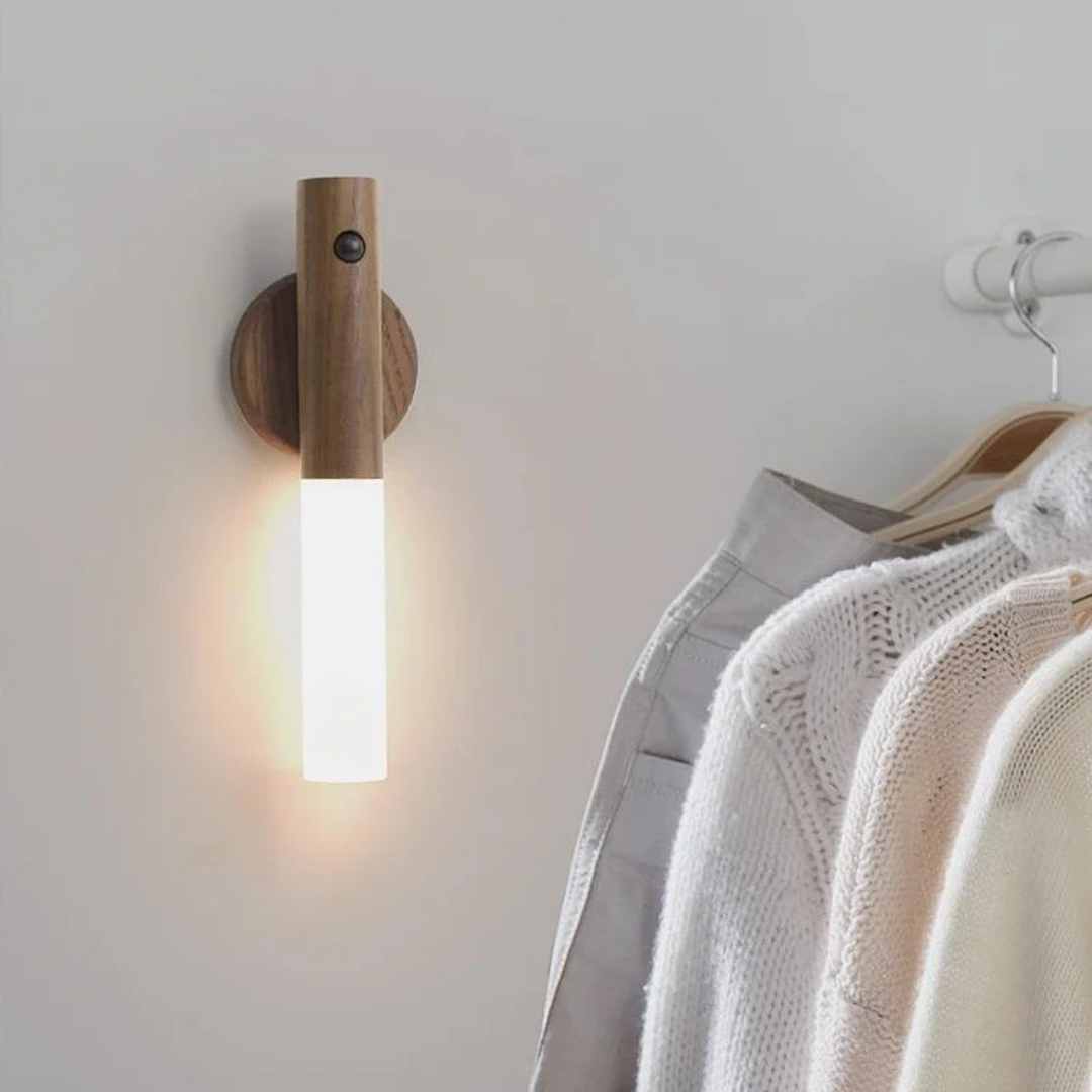 Lámpara de Madera Magnética LED con Sensor de Movimiento  – Iluminación Inteligente y Elegante sin Cables