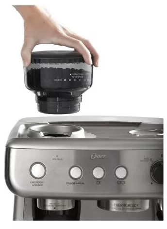 Cafetera Espresso Oster 1.600W