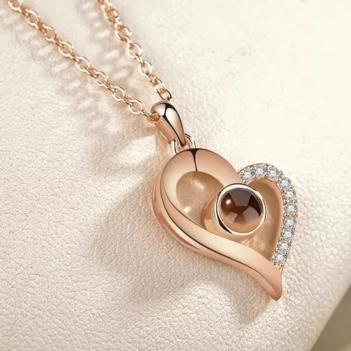 💎 Collar de Proyección "Te Amo" en 100 Idiomas con estuche de lujo 💖