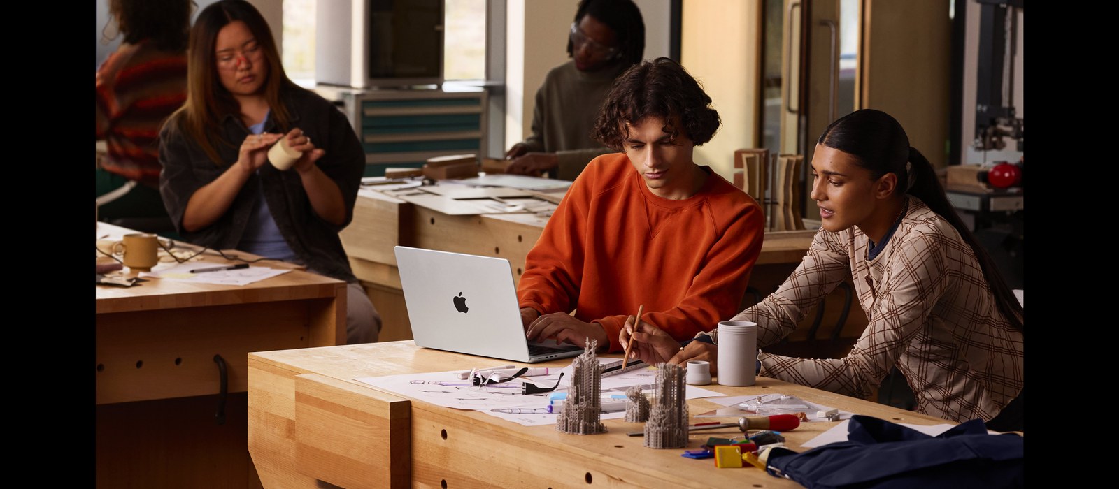 Potencia para crear, programar y editar en cualquier lugar